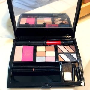 MaryKay ultimate compact